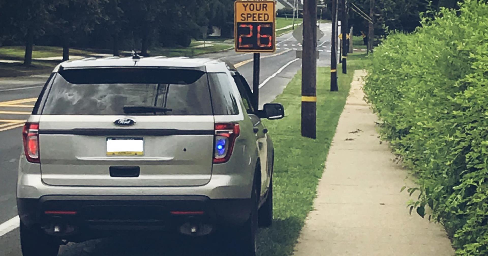 Unmarked Patrol Vehicle with Speed Board